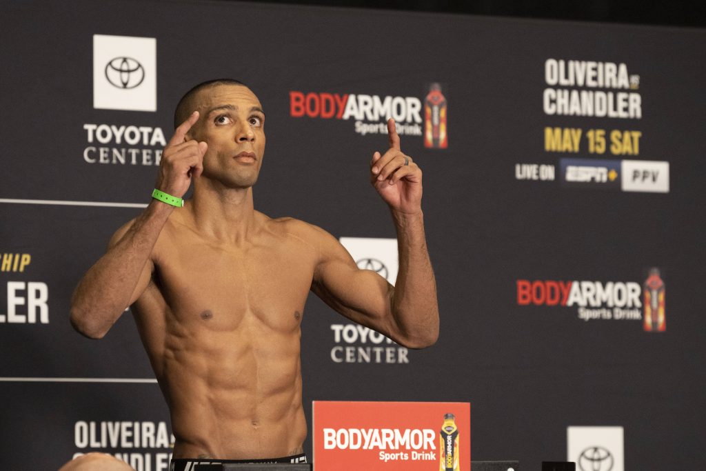 WHO IS BRUNA BARBOZA? WIFE OF UFC CONTENDER EDSON BARBOZA