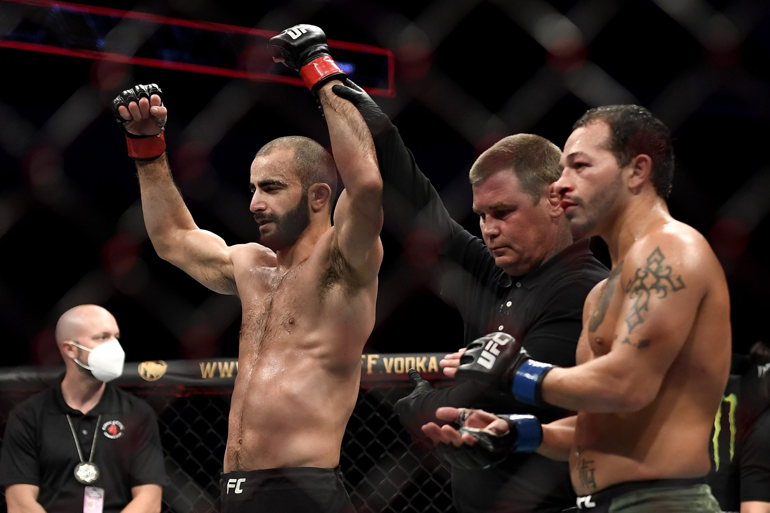 Exclusive: Giga Chikadze names UFC legend as one reason for his motivation