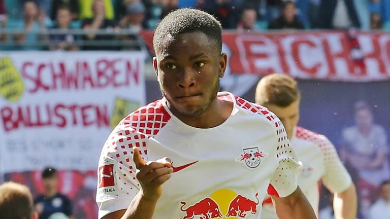 Opinion – England should convince this 20-year-old Everton sensation and avoid a second case of Wilfried Zaha