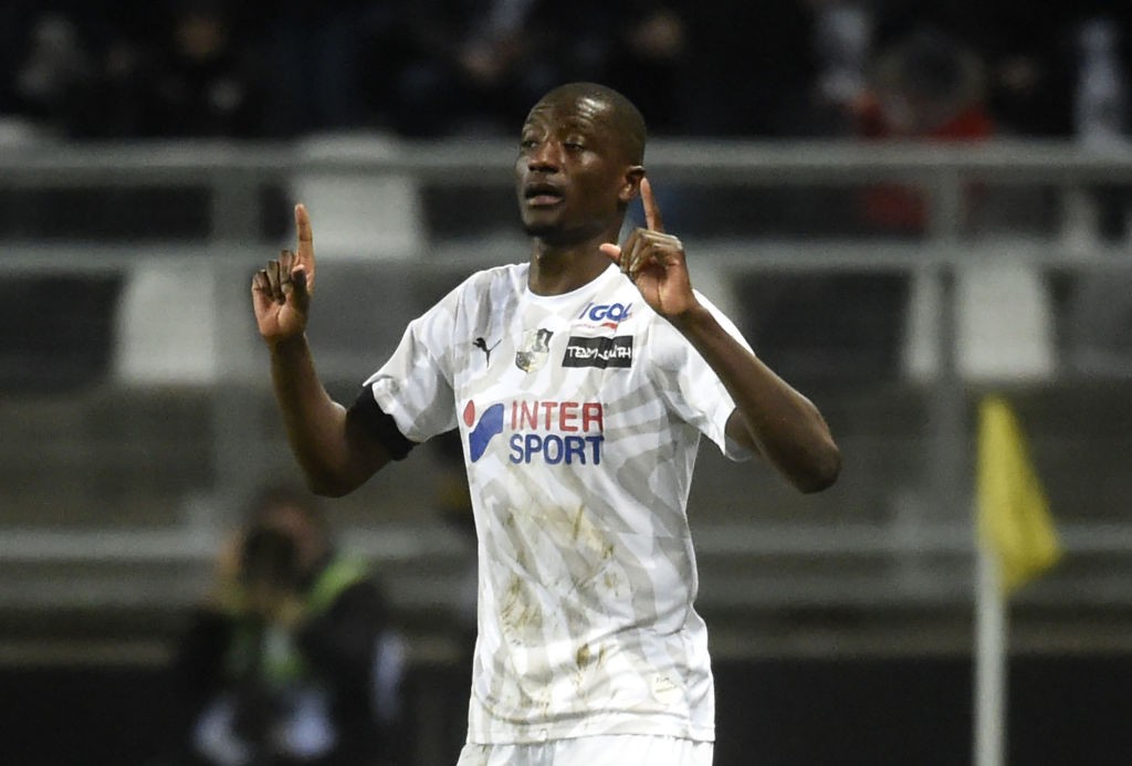 Amiens' Serhou Guirassy celebrates after scoring during the French L1 football match between Amiens(L1) and Monaco on February 8, 2020 at the Licorne Stadium in Amiens. (Getty Images)