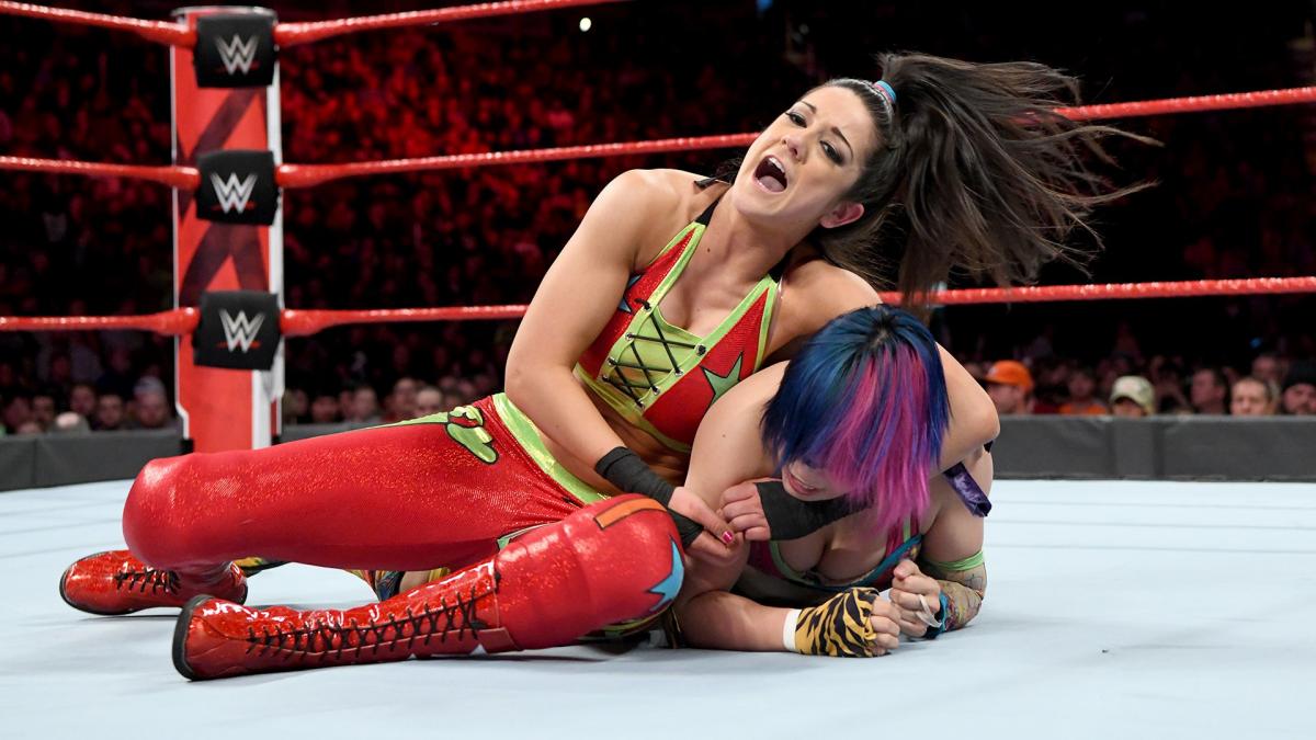 Bayley called out Asuka ahead of their match on Raw