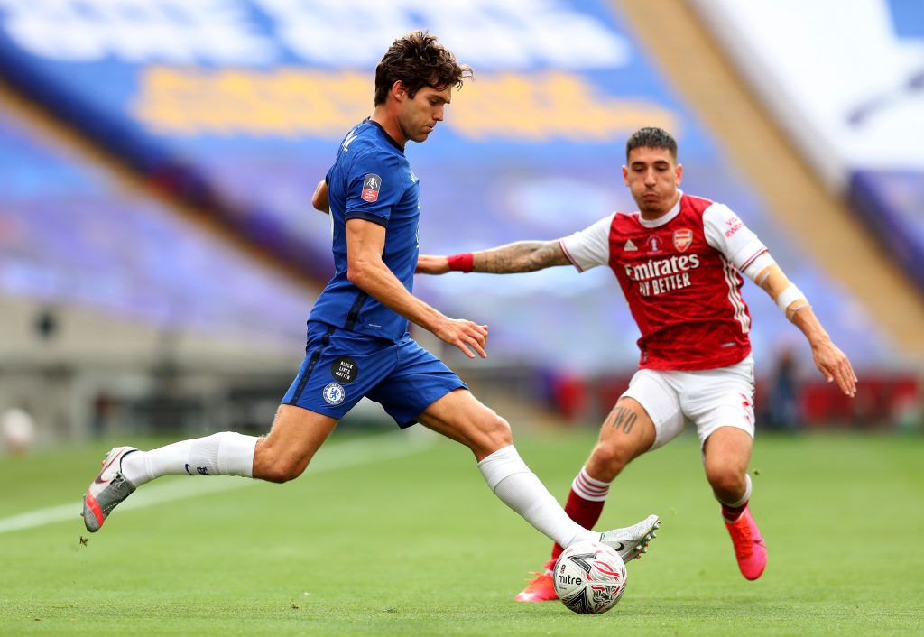 Marcos Alonso (L) in action against Arsenal (Getty Images)