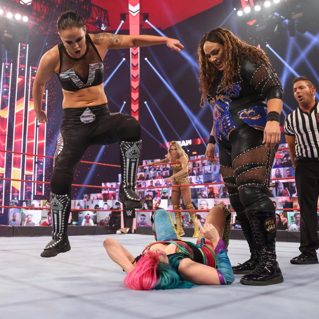 A kick by Shayna Baszler caused Asuka to lose her tooth on this week's Monday Night RAW. (WWE)