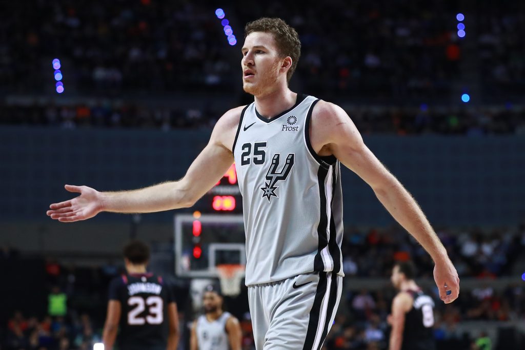 Jakob Poeltl net worth