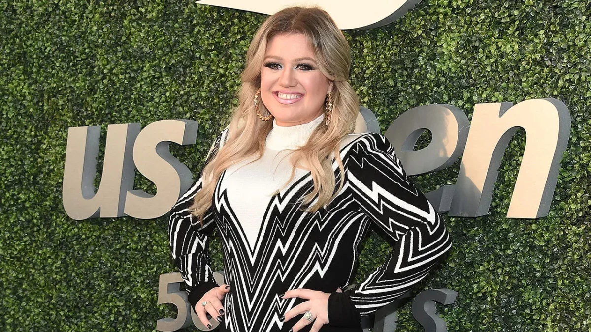 Kelly Clarkson