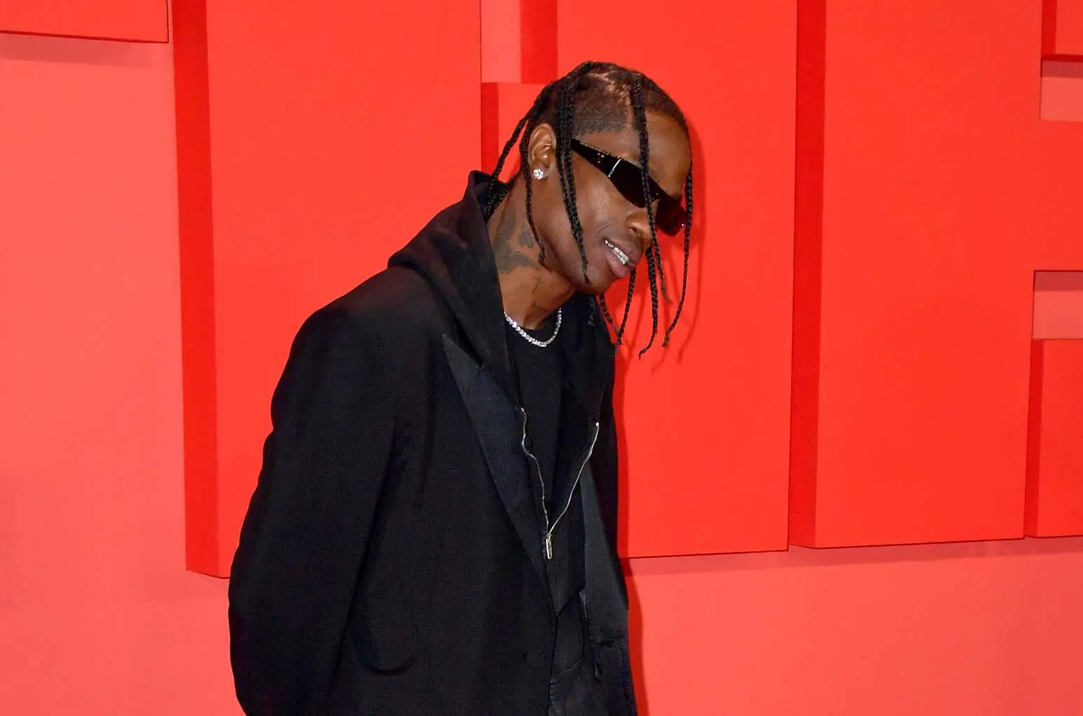 Who are featured on Utopia? Travis Scott releases new album