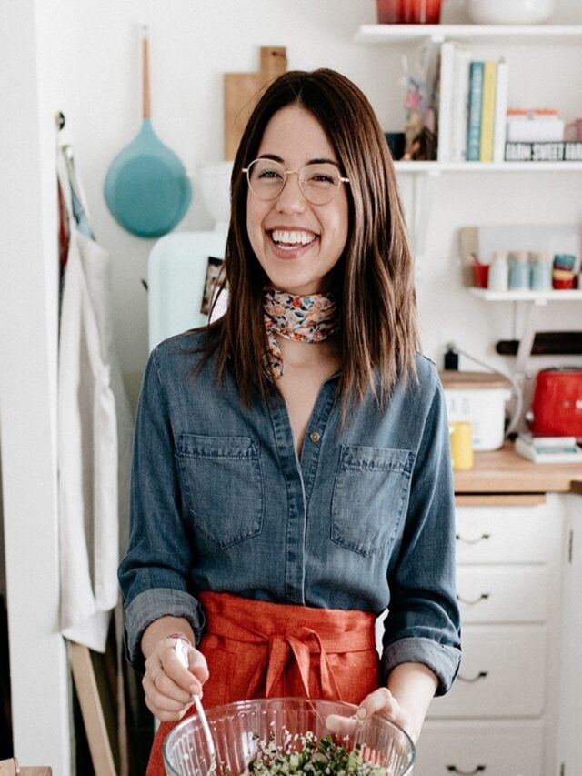 MOLLY YEH 2023: NET WORTH, SALARY, PERSONAL LIFE
