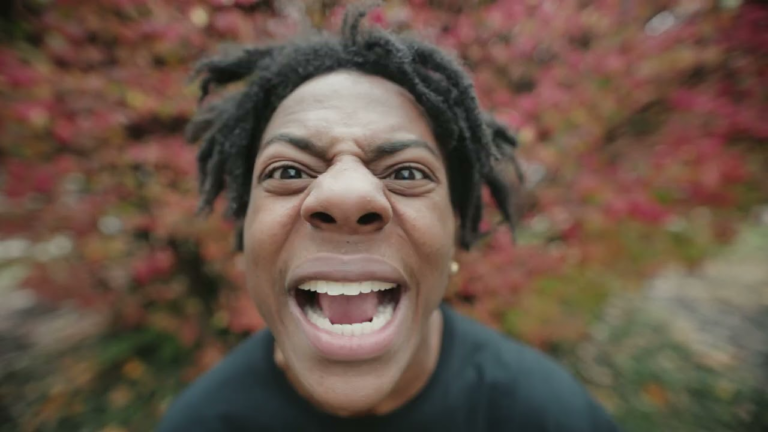 Is IshowSpeed in a relationship with this actress?